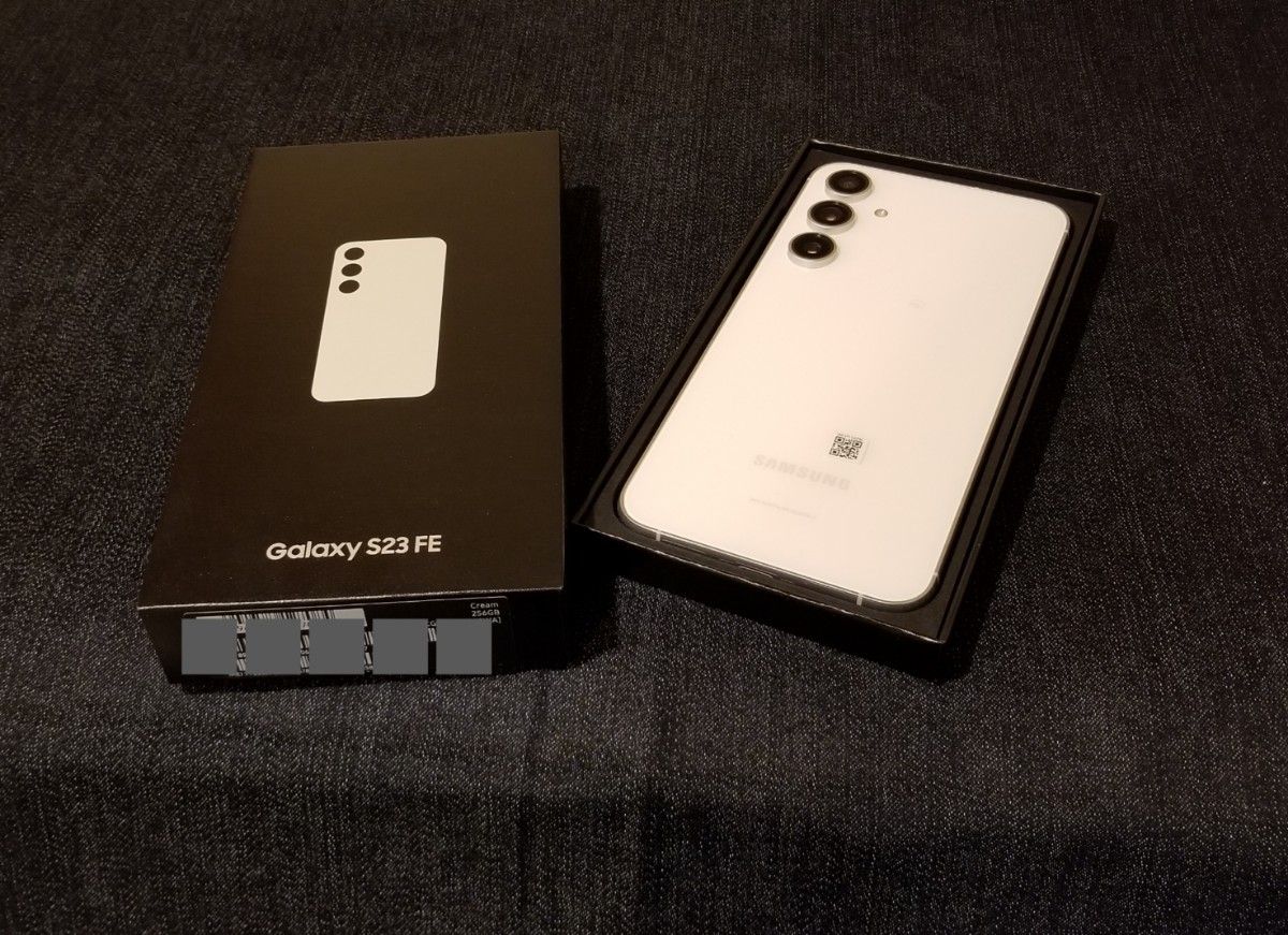 新品未使用/SIMフリー】au/UQ 5G Galaxy S23 FE SCG24/クリーム 新品未使用/SIMフリー】au/UQ 5G Galaxy S23 FE SCG24/クリーム