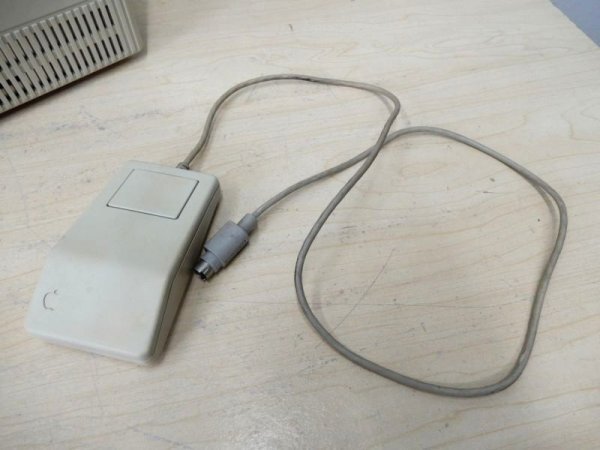 C03285☆Apple アップル Macintosh マッキントッシュ SE/30 C03285☆Apple アップル Macintosh マッキントッシュ SE/30