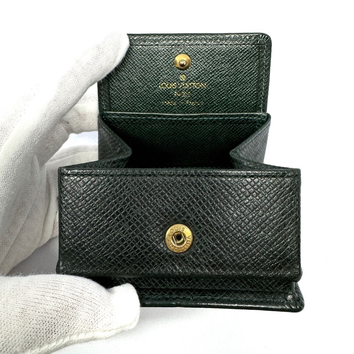 極美品》 ルイヴィトン LOUIS VUITTON タイガ コインケース 極美品》 ルイヴィトン LOUIS VUITTON タイガ コインケース