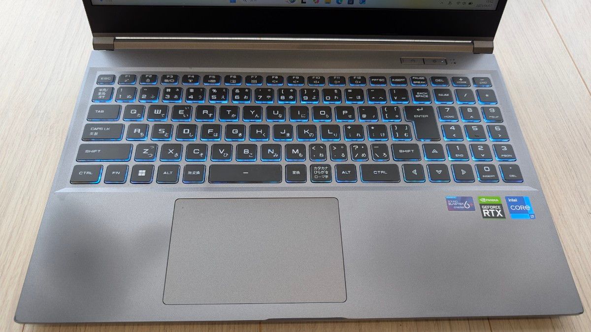 raytrek R5-AA5 Core i7 12700H/RTX 3050/16GBメモリ/Gen4 NVMe raytrek R5-AA5 Core i7 12700H/RTX 3050/16GBメモリ/Gen4 NVMe
