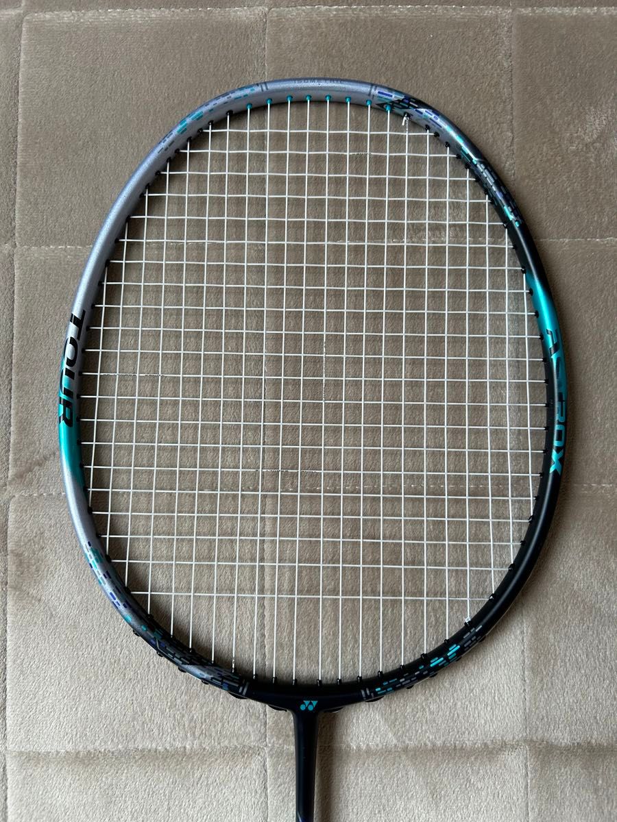 YONEX バドミントンラケット ASTROX88D TOUR 4UG5 アストロクス YONEX バドミントンラケット ASTROX88D TOUR 4UG5 アストロクス