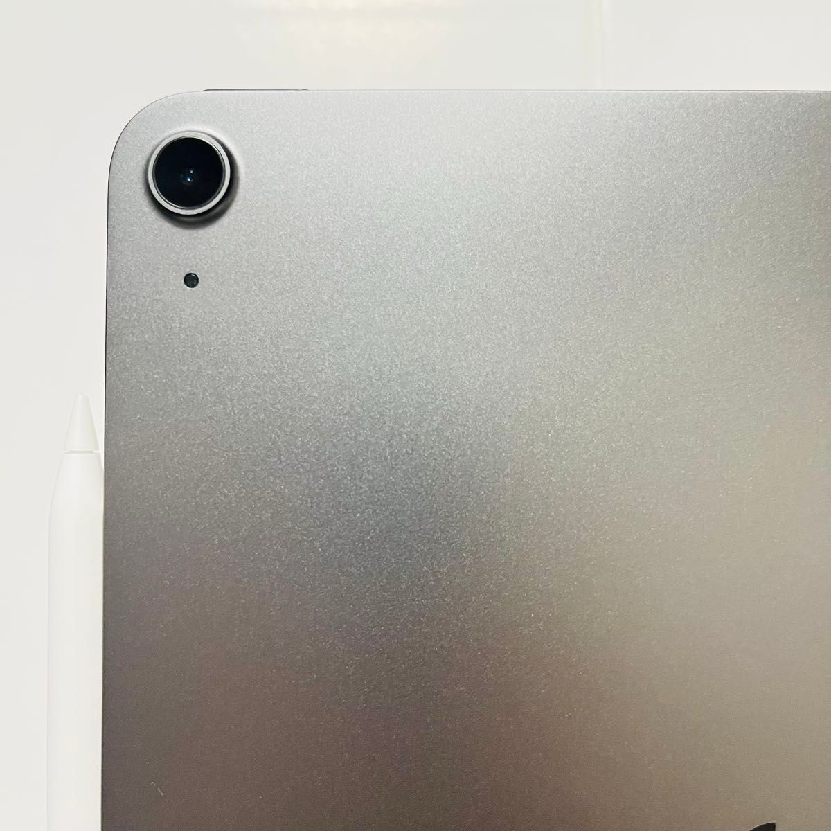Apple iPad Air 第5世代 256GB Wi-Fiモデル Apple pencil Apple iPad Air 第5世代 256GB Wi-Fiモデル Apple pencil
