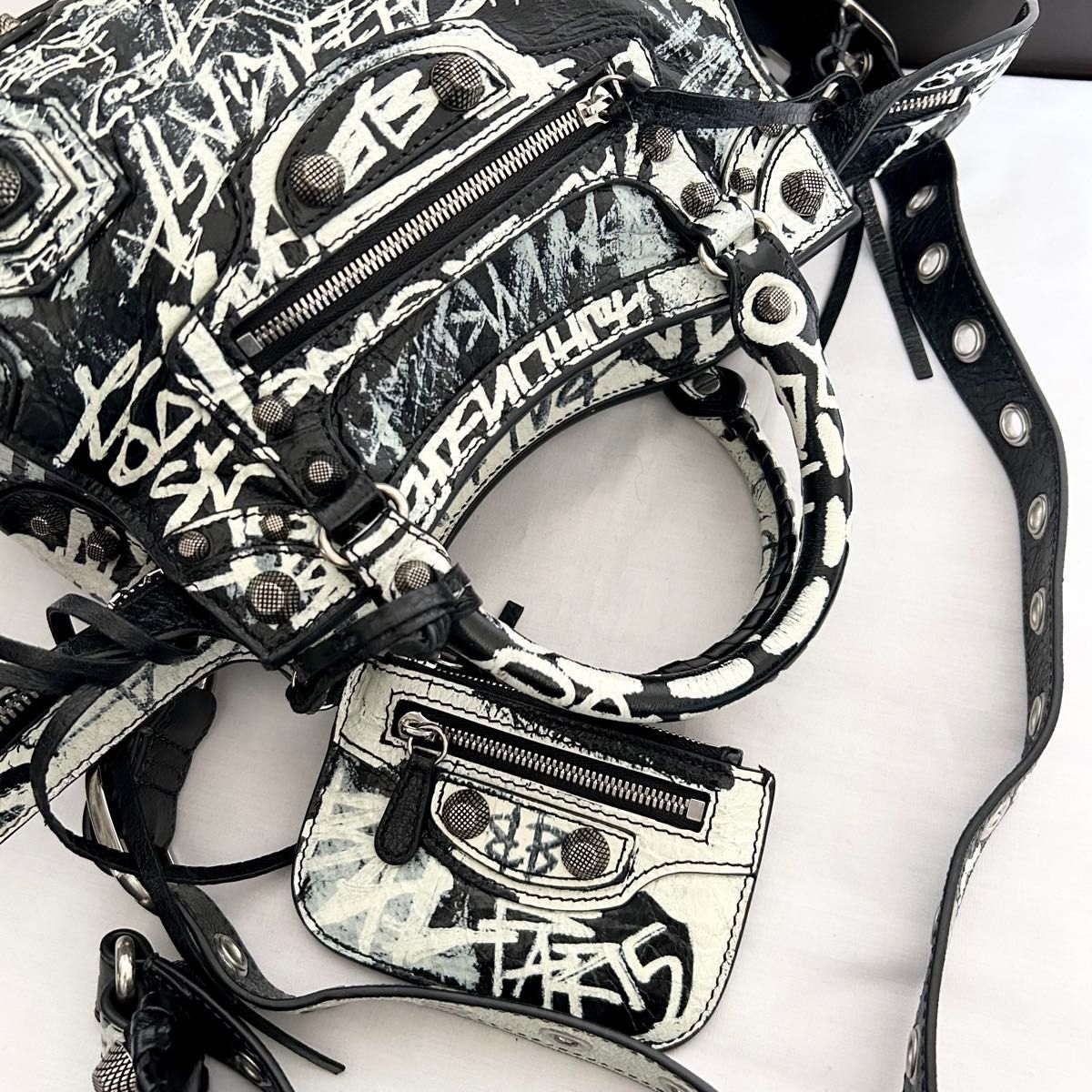 2way BALENCIAGA ショルダー NEO CAGOLE CITY|Yahoo!フリマ(旧 2way BALENCIAGA ショルダー NEO CAGOLE CITY|Yahoo!フリマ(旧
