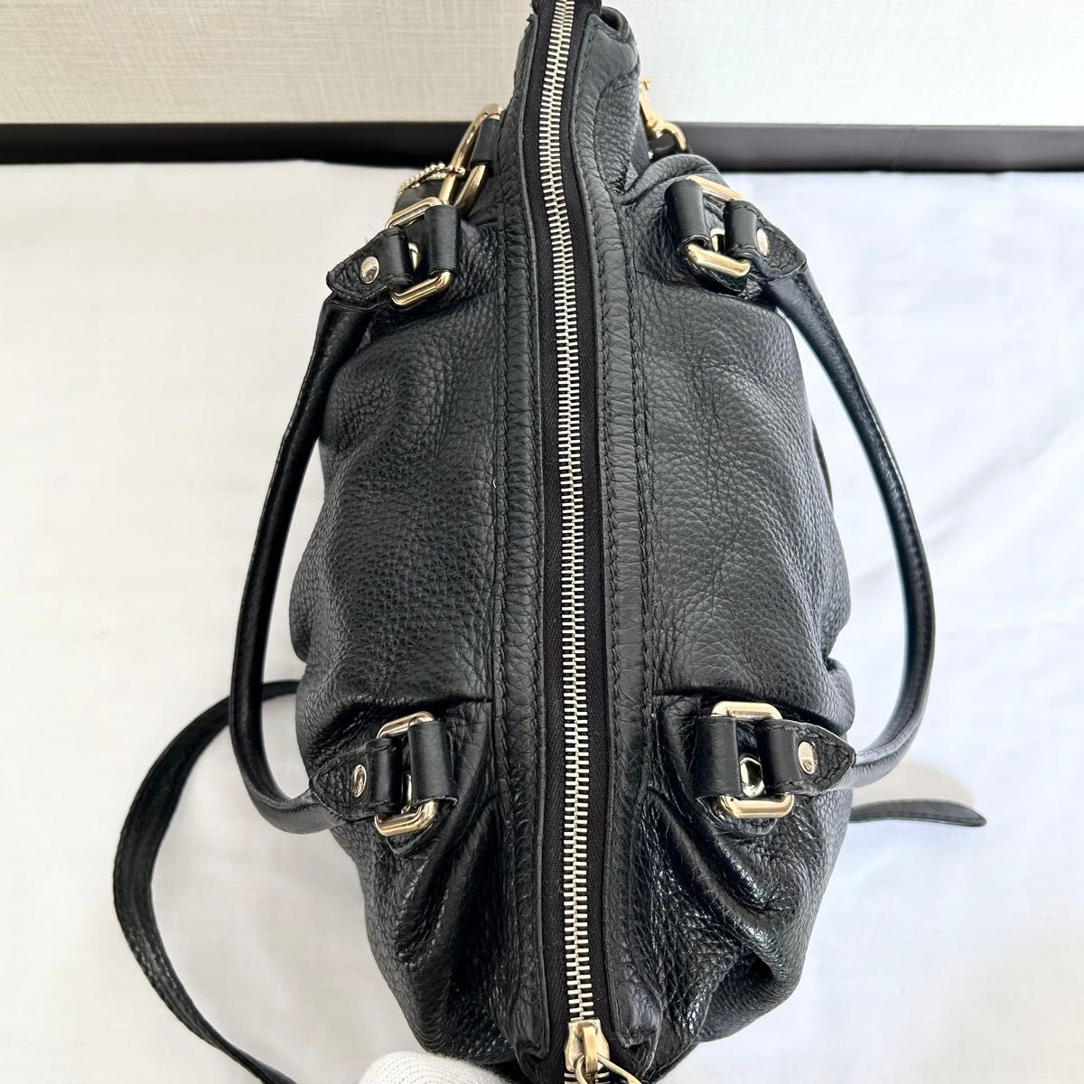 2way GUCCI ショルダーバッグ ハンドバッグ 黒 レザー スーキー 2way GUCCI ショルダーバッグ ハンドバッグ 黒 レザー スーキー