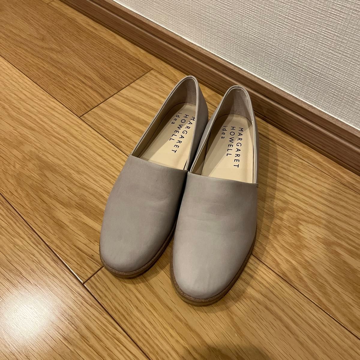 MARGARET HOWELL ideaレザー スリッポン グレー|Yahoo!フリマ MARGARET HOWELL ideaレザー スリッポン グレー|Yahoo!フリマ