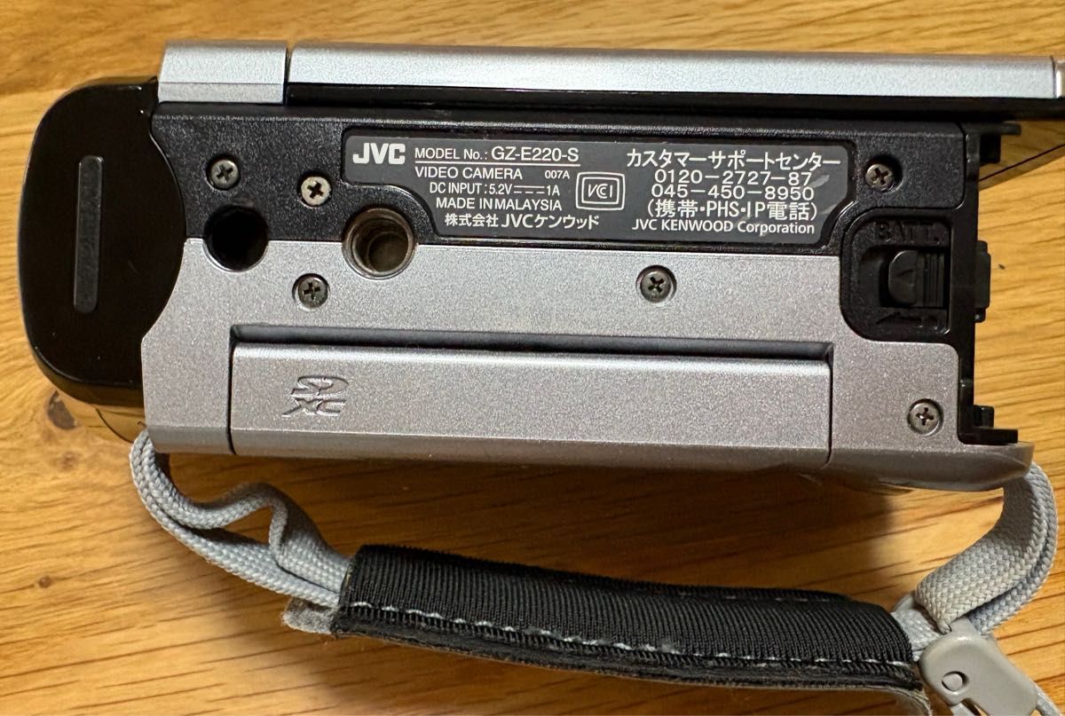 JVC ビデオカメラ Everio GZ-E220 KENWOOD|Yahoo!フリマ(旧 JVC ビデオカメラ Everio GZ-E220 KENWOOD|Yahoo!フリマ(旧