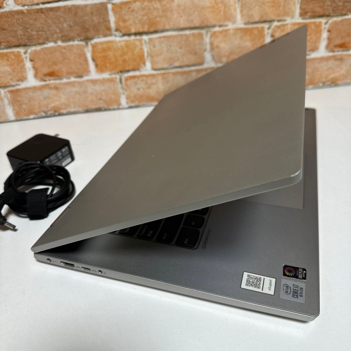 レノボノート PC Core i7第10世代 SSD 512GB メモリ16GB レノボノート PC Core i7第10世代 SSD 512GB メモリ16GB