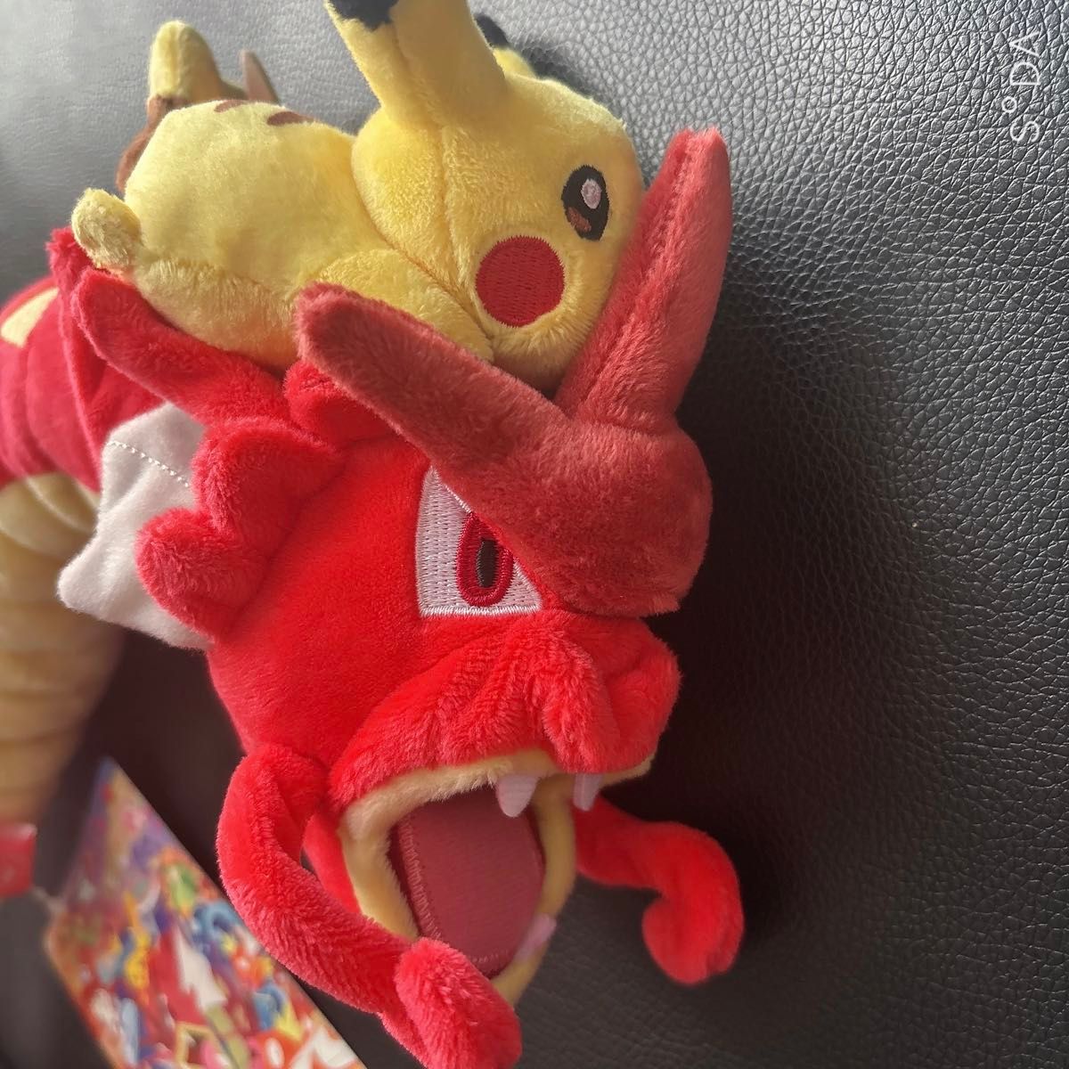 ぬいぐるみ 赤いギャラドスとピカチュウ ポケモンセンター ぬいぐるみ 赤いギャラドスとピカチュウ ポケモンセンター
