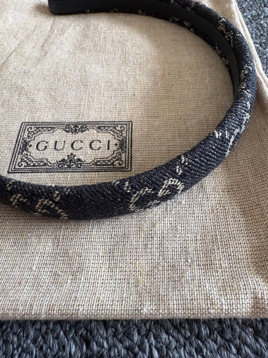 GUCCI ヘッドバンド Gucci グッチ ヘアバンド ロゴキャンパス GUCCI ヘッドバンド Gucci グッチ ヘアバンド ロゴキャンパス