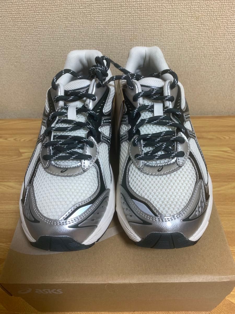KITH × Asics Vintage Tech GT-2160 KITH × Asics Vintage Tech GT-2160