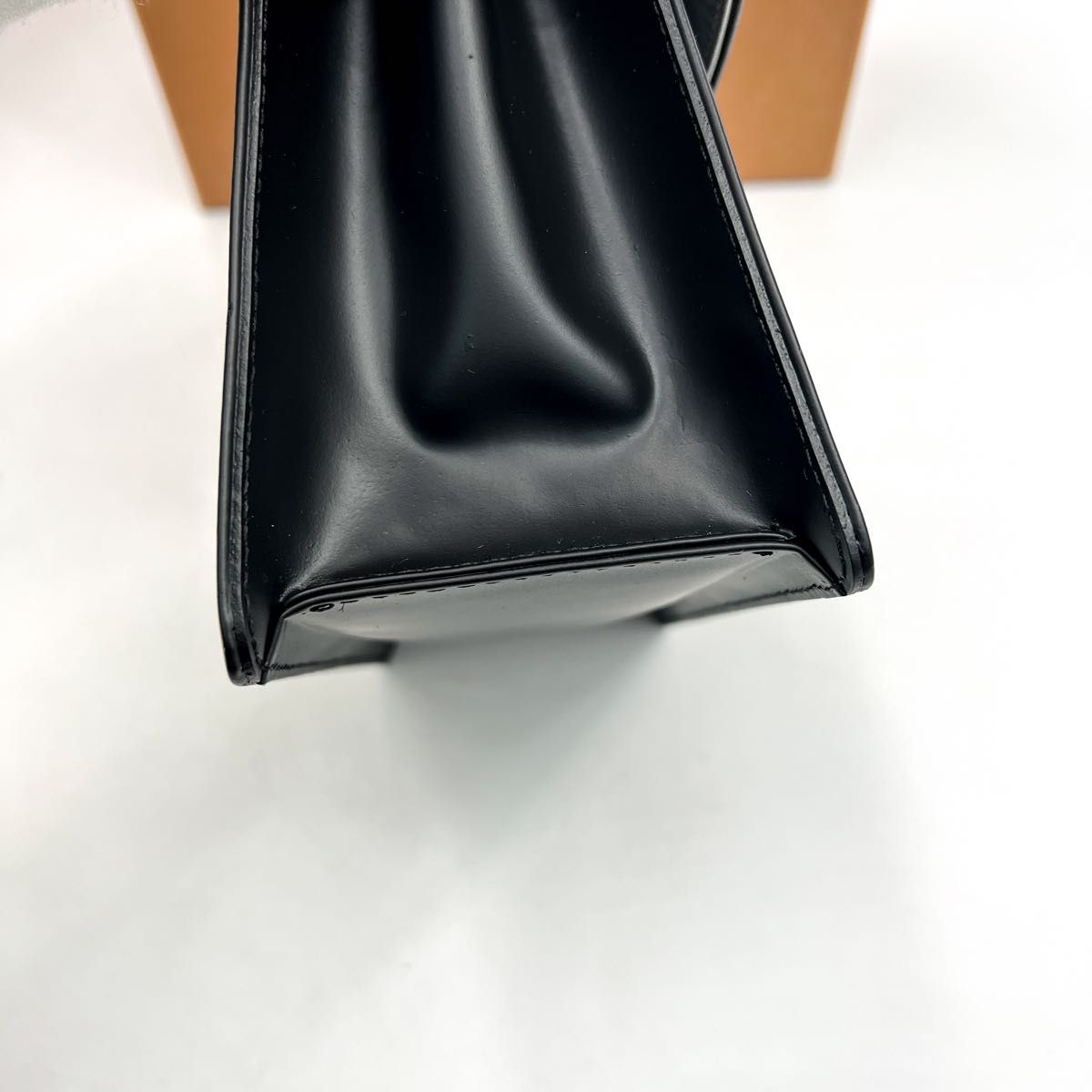 限定入荷】ルイヴィトン 302 ショルダー&ハンドバッグ 大人 限定入荷】ルイヴィトン 302 ショルダー&ハンドバッグ 大人