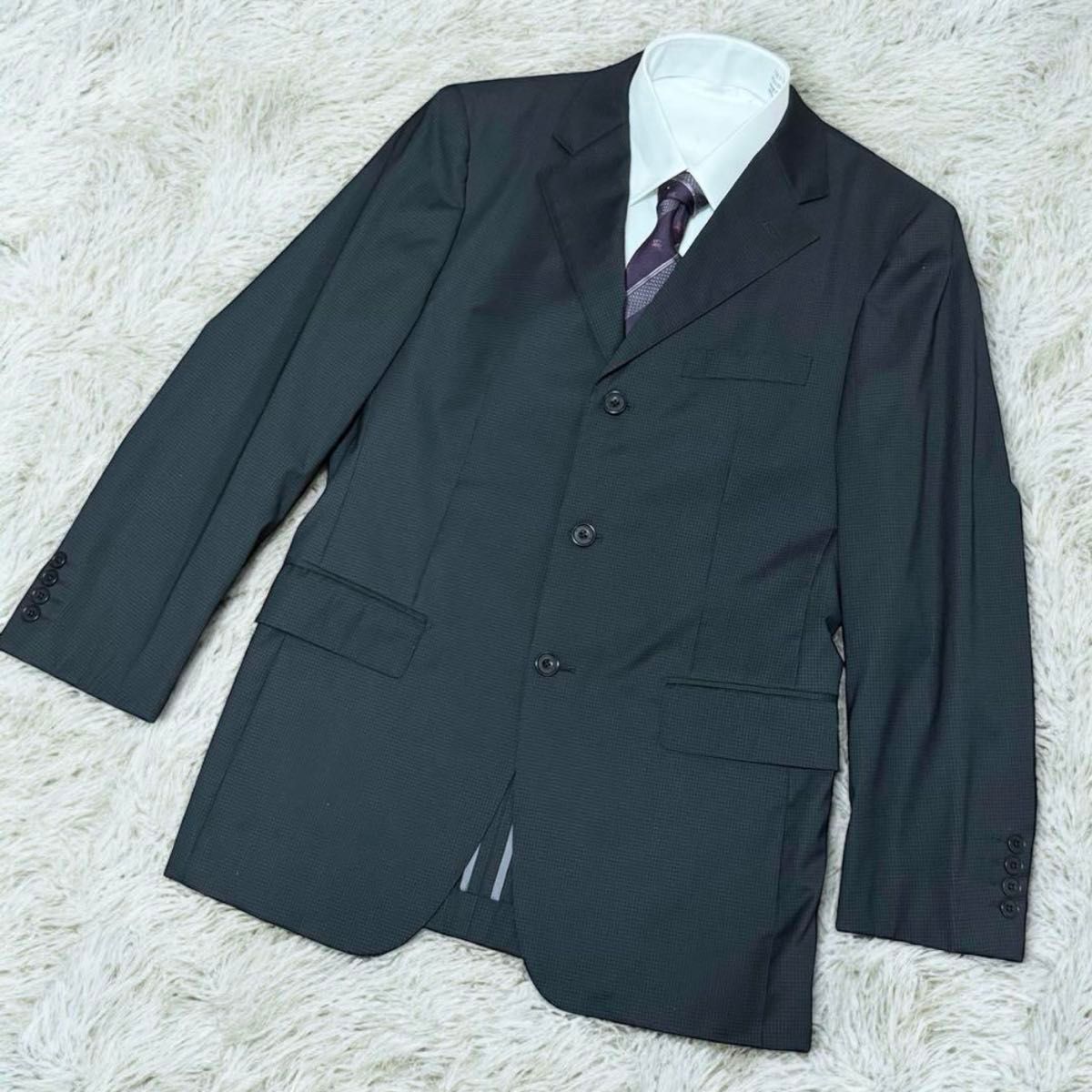 美品 BURBERRY BLACK LABEL セットアップ 黒 M 背抜き サイド 美品 BURBERRY BLACK LABEL セットアップ 黒 M 背抜き サイド