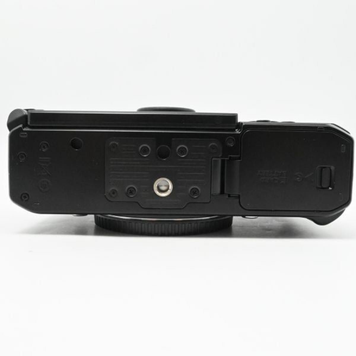 超美品/動作 Nikon Z f ボディ ミラーレス一眼 フルサイズ 超美品/動作 Nikon Z f ボディ ミラーレス一眼 フルサイズ