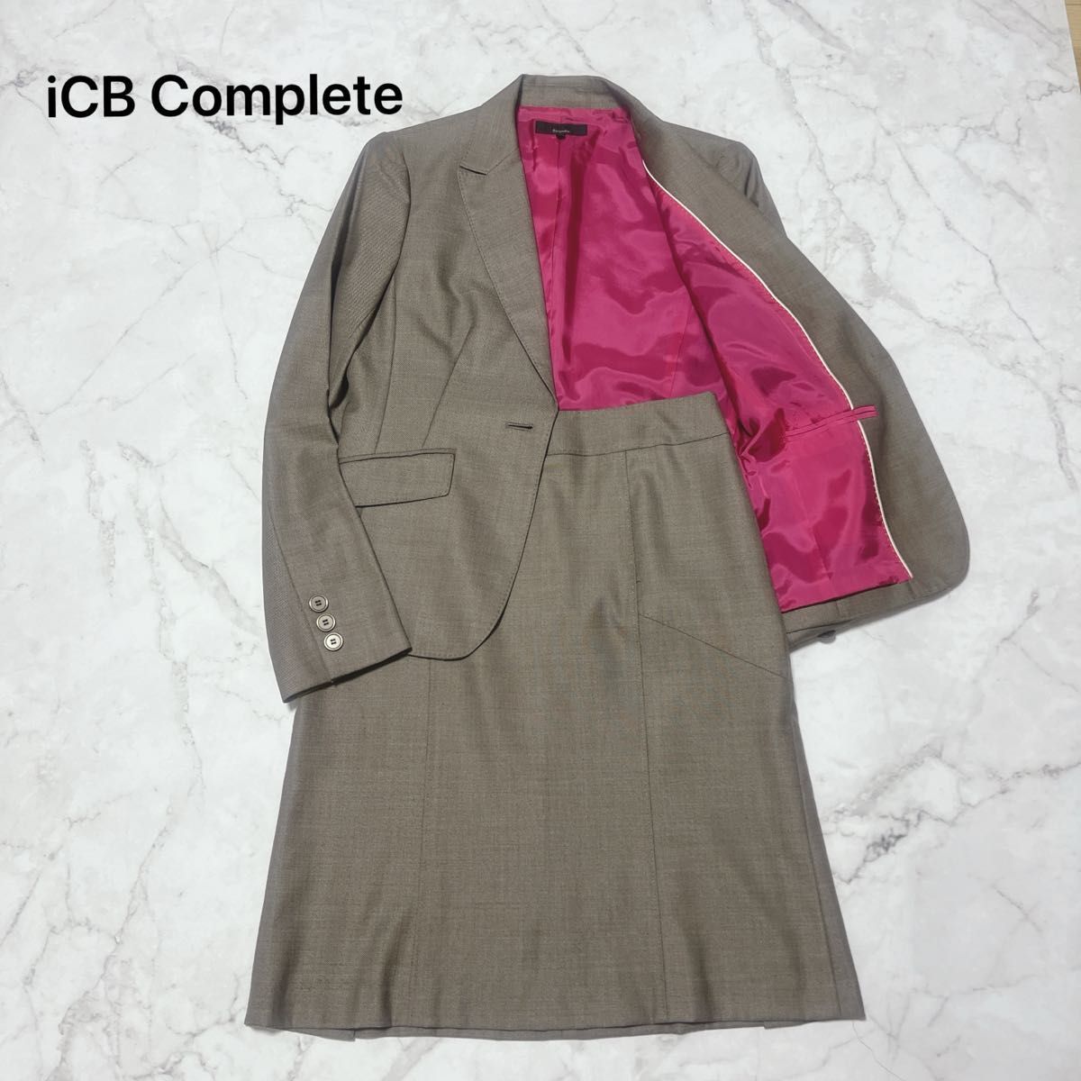 iCB Complete スカートスーツ セットアップ 40サイズ シルク混 iCB Complete スカートスーツ セットアップ 40サイズ シルク混