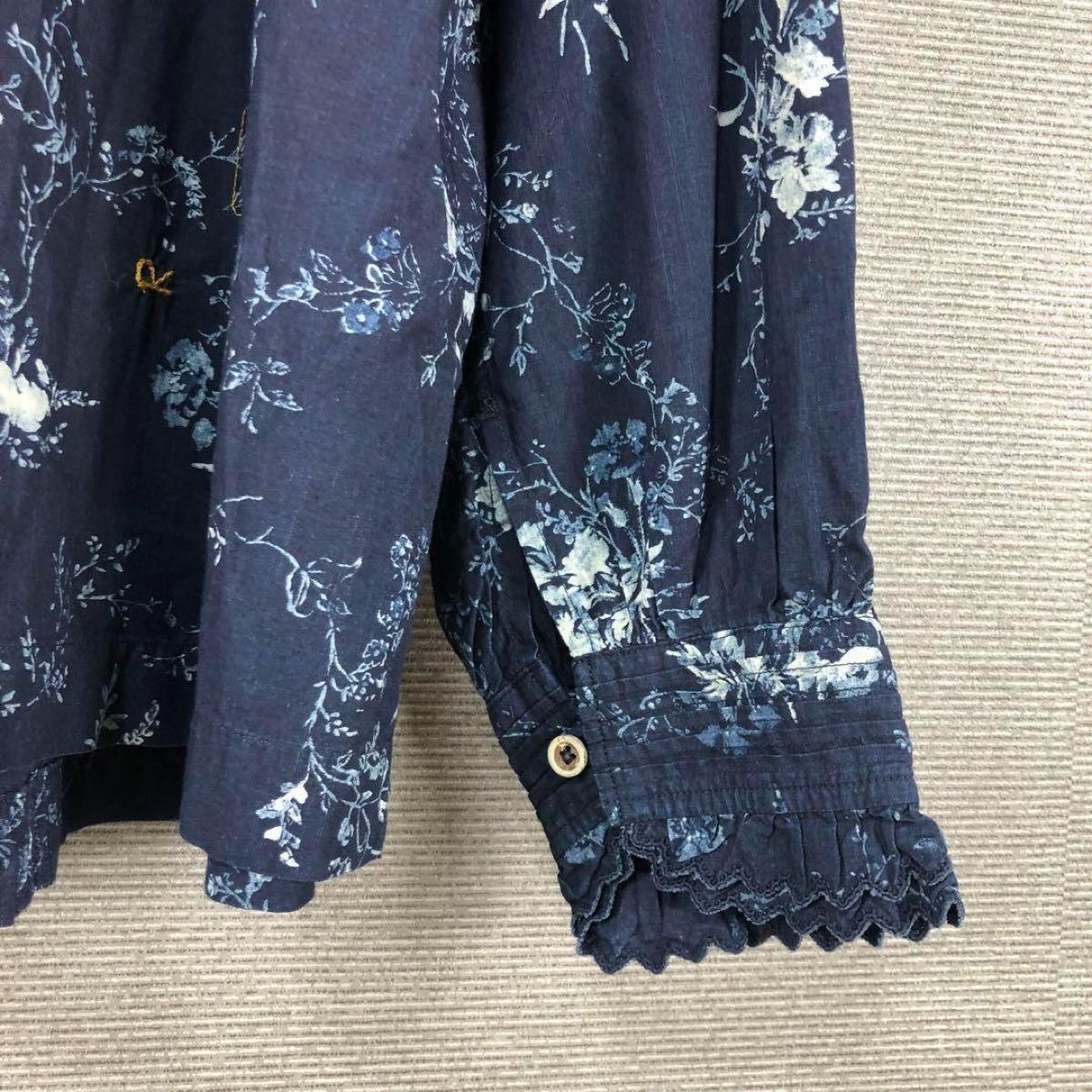 45R タペット森花プリントフリルブラウス ブルー|Yahoo!フリマ 45R タペット森花プリントフリルブラウス ブルー|Yahoo!フリマ