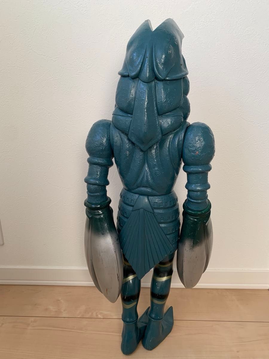 バルタン星人 台座一つのみ63cm ビッグソフビフィギュア バルタン星人 台座一つのみ63cm ビッグソフビフィギュア