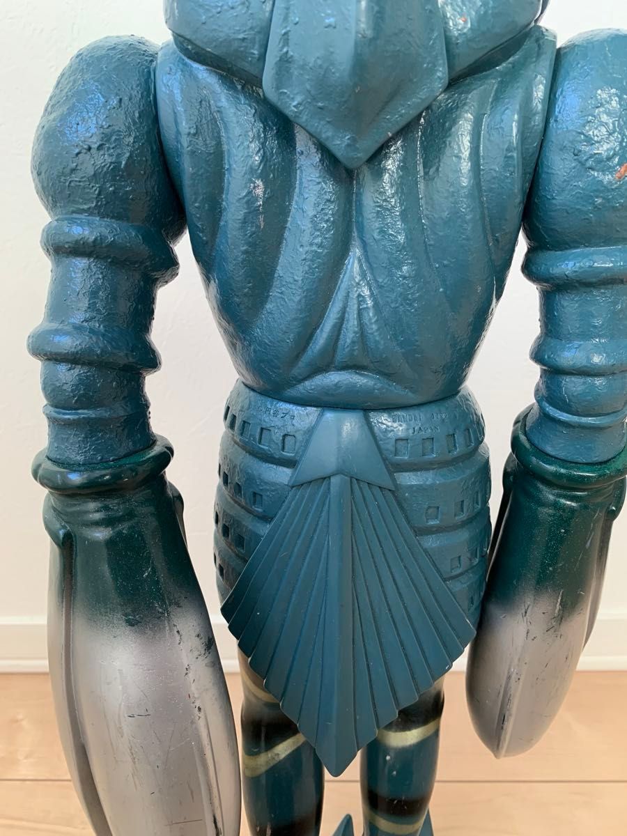 バルタン星人 台座一つのみ63cm ビッグソフビフィギュア バルタン星人 台座一つのみ63cm ビッグソフビフィギュア
