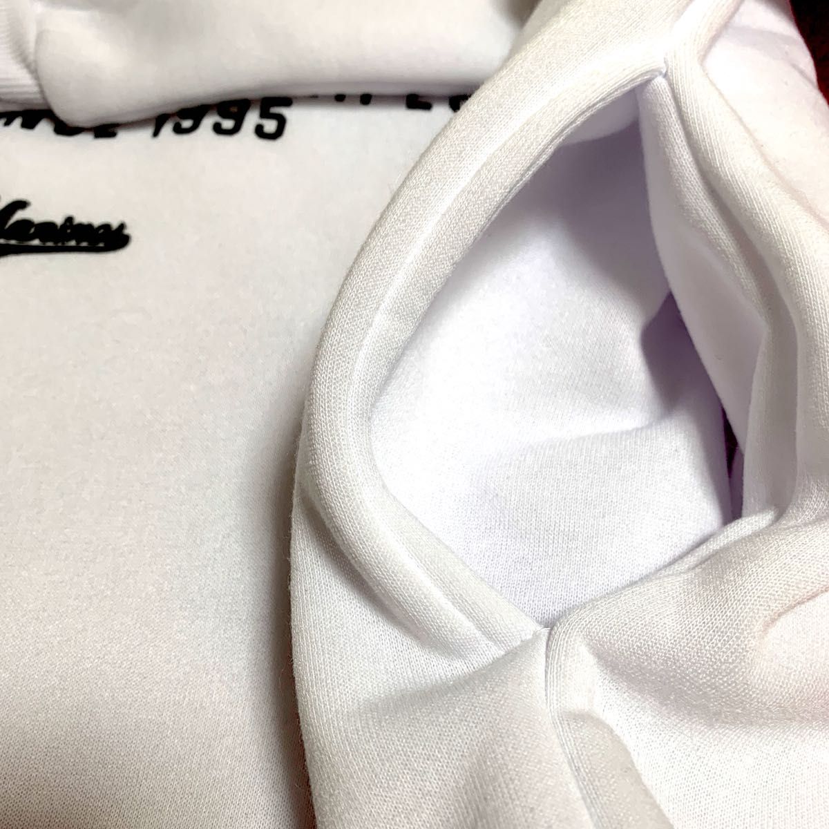 新品未使用】千葉ロッテマリーンズ WHITE パーカー 裏起毛 4/6 新品未使用】千葉ロッテマリーンズ WHITE パーカー 裏起毛 4/6