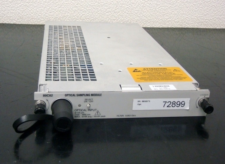 正常動作品】Tektronix 80C02 DC-28GHz 1000-1650nm Optical Module-
