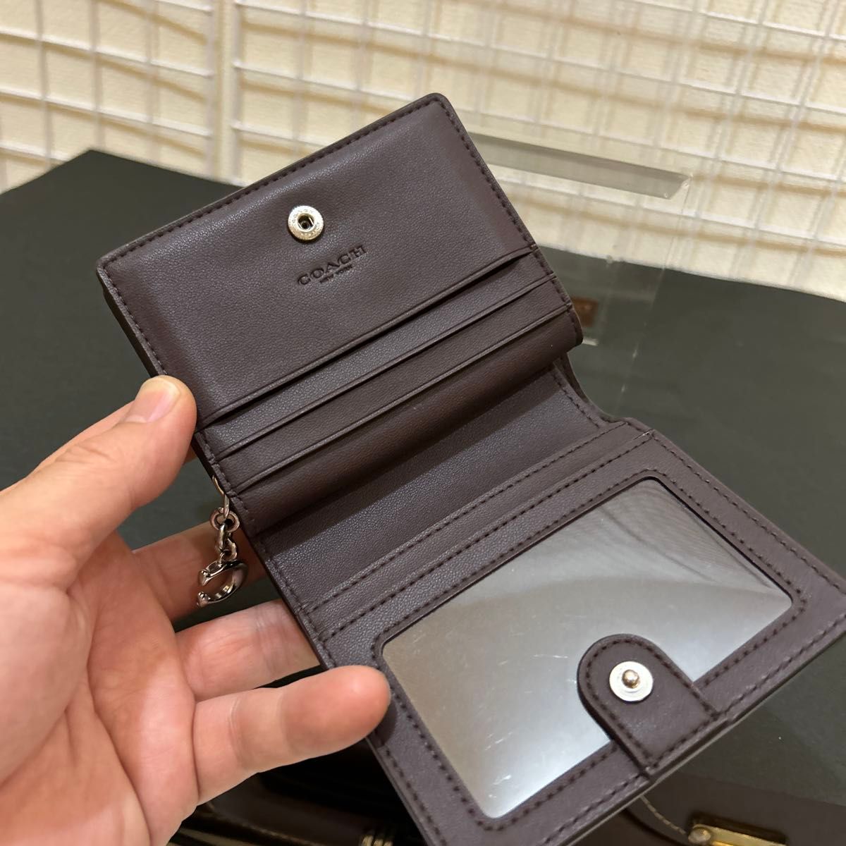 美品】 COACH コーチ 二つ折り財布 ウォレット ミニウォレット 美品】 COACH コーチ 二つ折り財布 ウォレット ミニウォレット