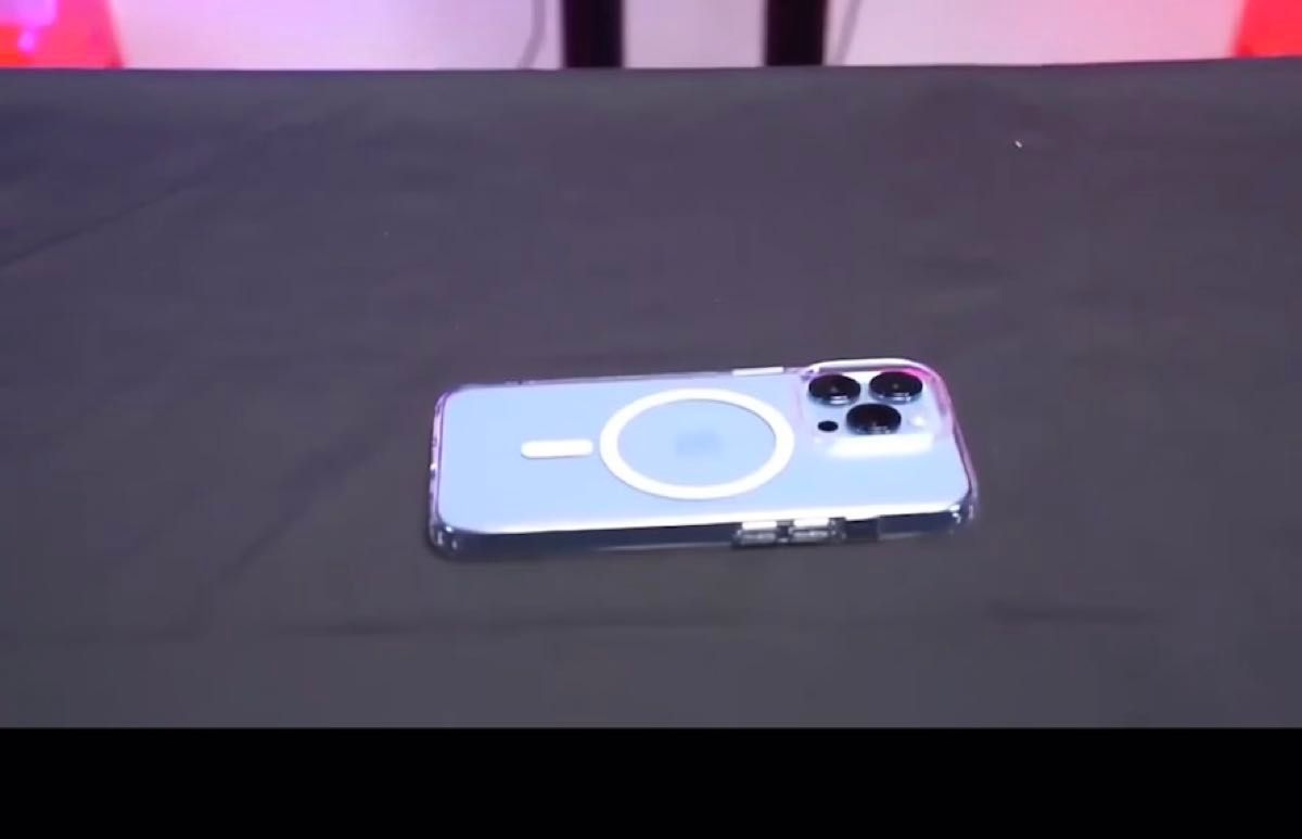 iPhone16 ケース magsafe 磁気 ワイヤレス 充電ケース