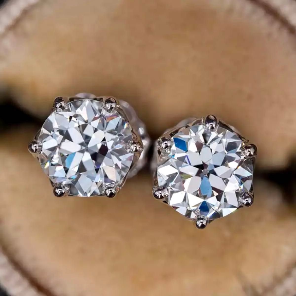 満足保証 最高級人工ダイヤ モアッサナイト ピアス 2ct 1粒 満足保証 最高級人工ダイヤ モアッサナイト ピアス 2ct 1粒