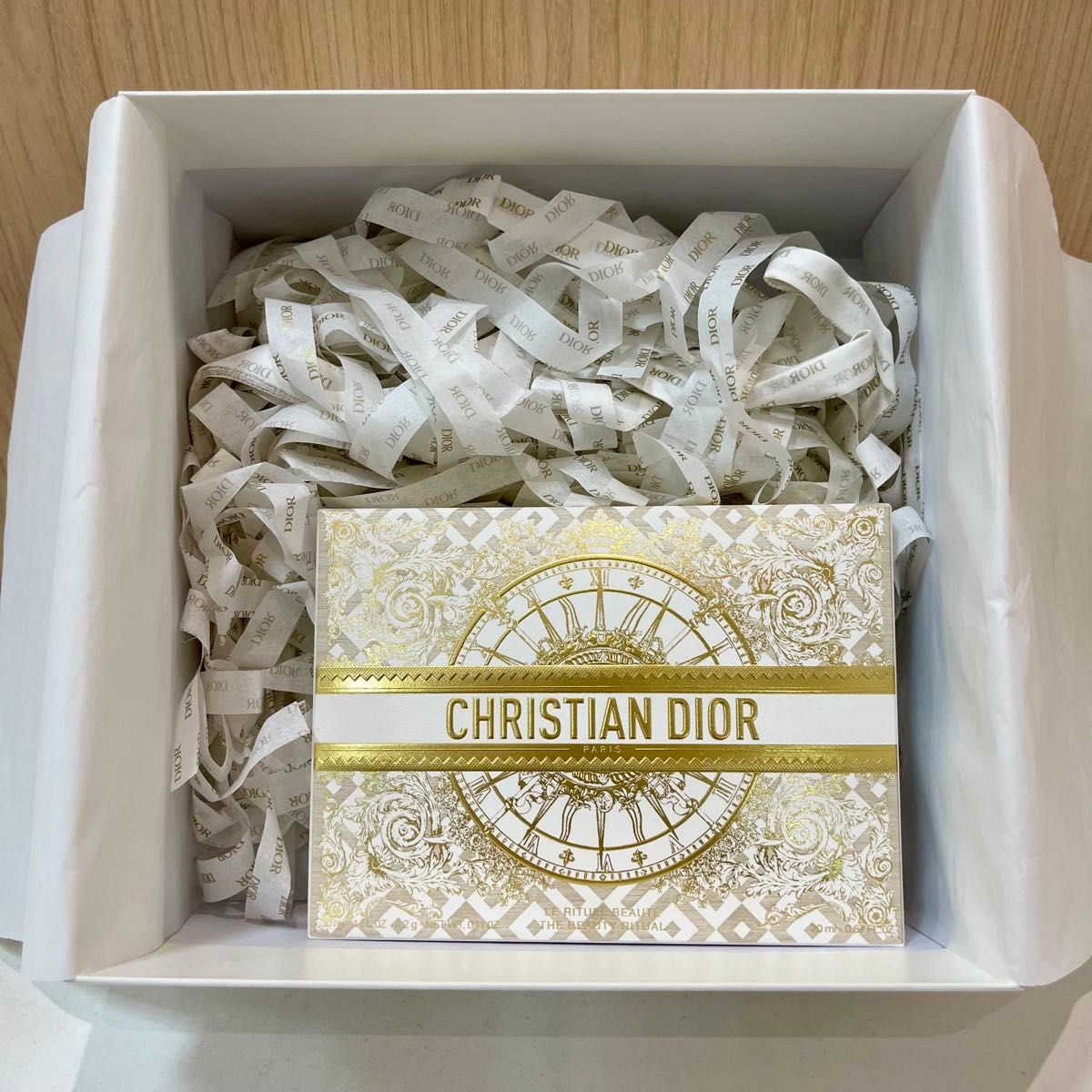 新品・未使用】 Dior ミスディオール・クリスマスコフレ 2024 新品・未使用】 Dior ミスディオール・クリスマスコフレ 2024