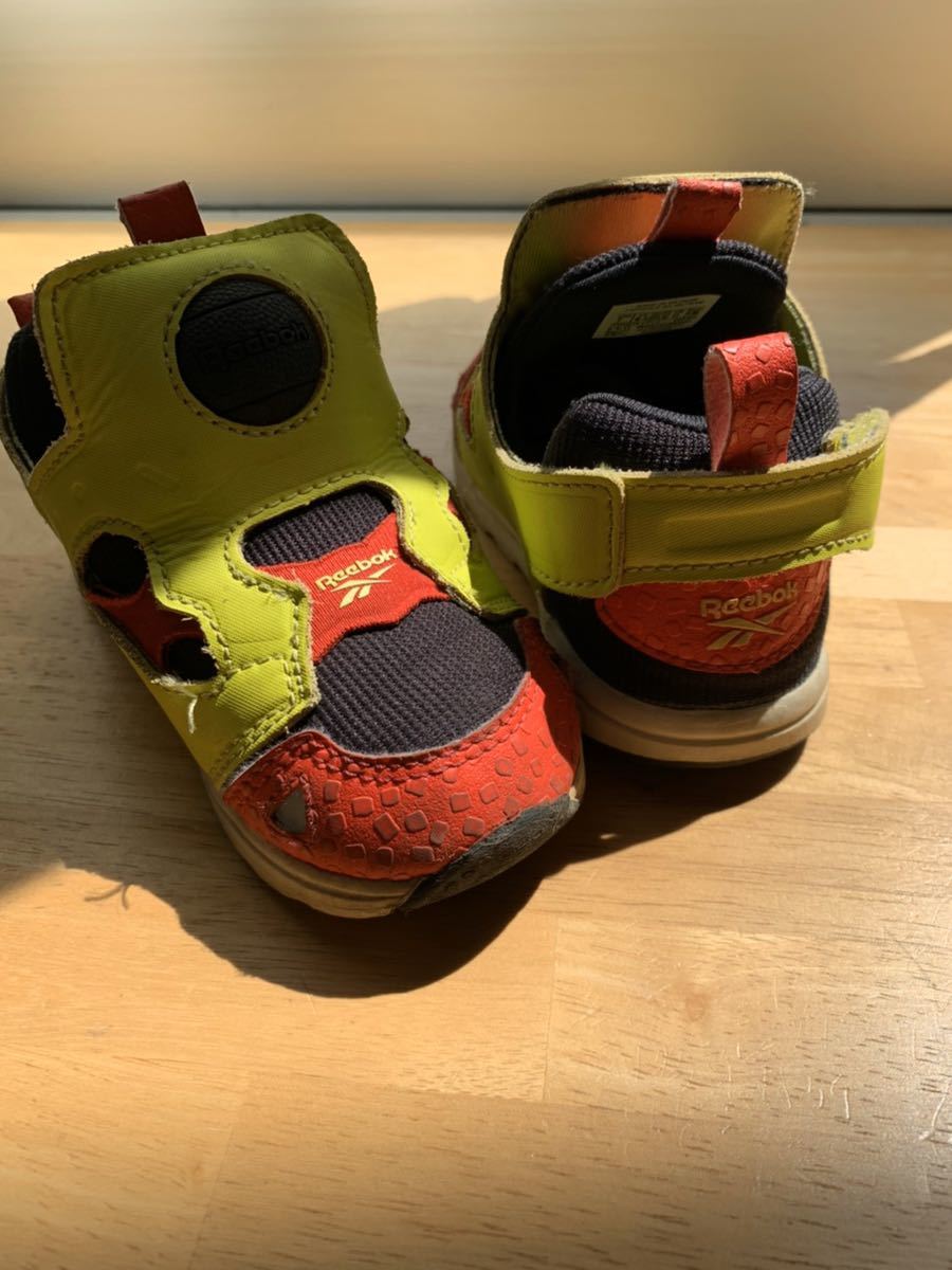 【レア品】Reebok Pump Fury リーボック ポンプフューリー キッズ用 子供用 13cm イエロー 箱付き 美品_画像2