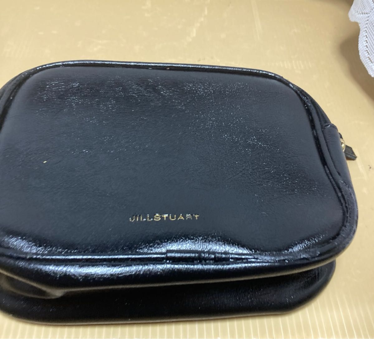 JILL STUART ミニショルダーバッグ ブラック ショルダーバック紐 JILL STUART ミニショルダーバッグ ブラック ショルダーバック紐