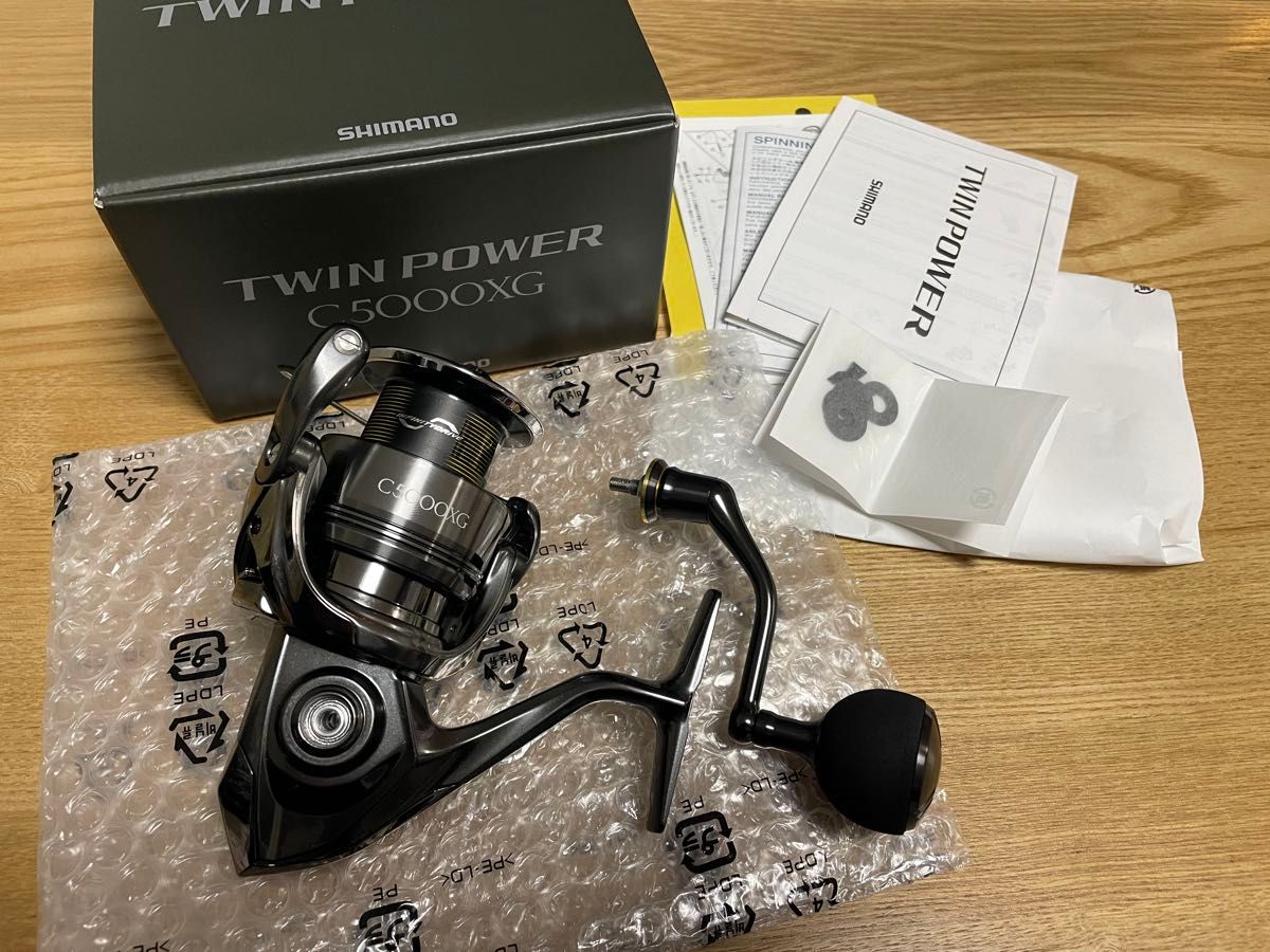 新品未使用】24 ツインパワー C5000XG シマノ スピニングリール 新品未使用】24 ツインパワー C5000XG シマノ スピニングリール