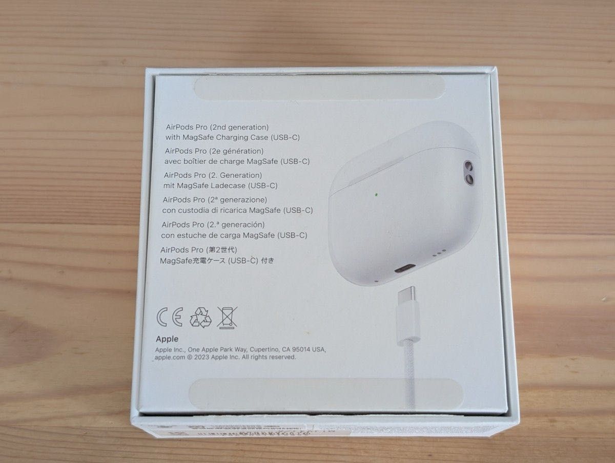Apple AirPods Pro 第2世代 MagSafe USB-Cケース A3048 MTJV3J/A Apple AirPods Pro 第2世代 MagSafe USB-Cケース A3048 MTJV3J/A