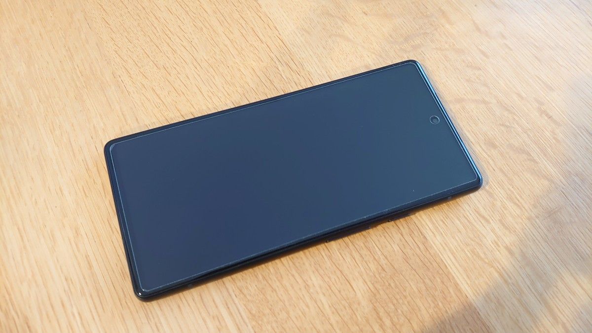 新品未使用級】Google Pixel 6a 本体&スマホカバー SIMフリー 新品未使用級】Google Pixel 6a 本体&スマホカバー SIMフリー
