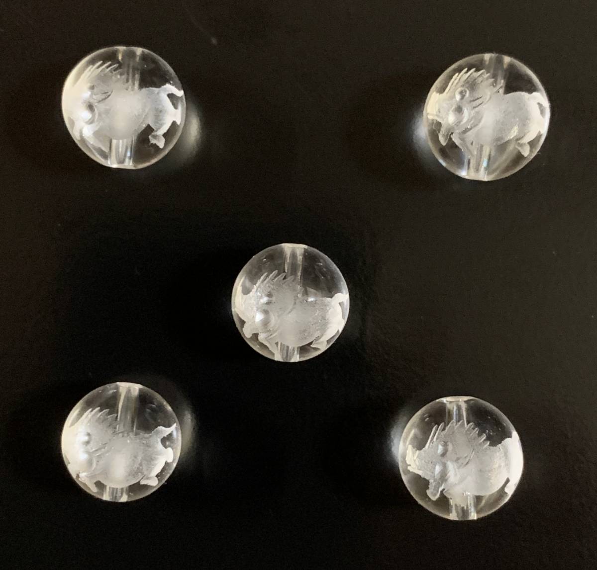 天然石彫り水晶 亥(いのしし) 12mm玉 5粒セット