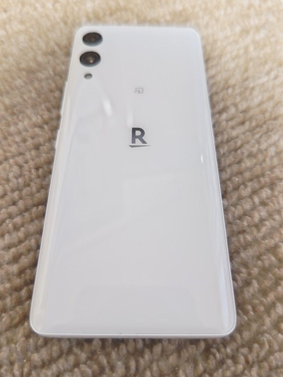 Rakuten Hand 5G P780 楽天ハンド5G ホワイト 白 中古 SIMフリー Rakuten Hand 5G P780 楽天ハンド5G ホワイト 白 中古 SIMフリー