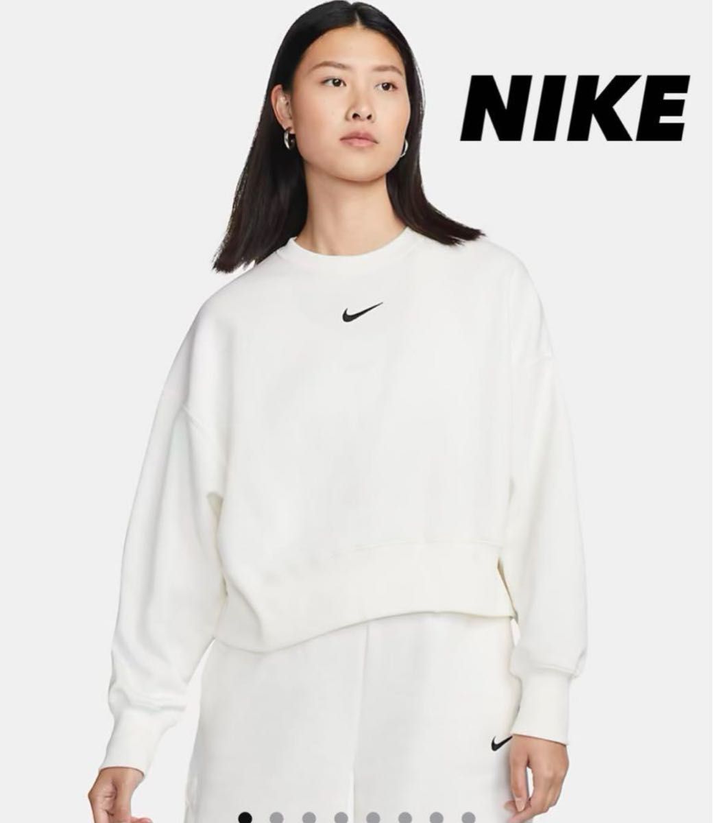 NIKE オーバーサイズド クルーネックスウェットシャツ NIKE オーバーサイズド クルーネックスウェットシャツ