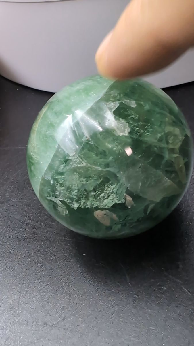 99g 蛍石 フローライト 39mm丸玉 GTW1 天然石