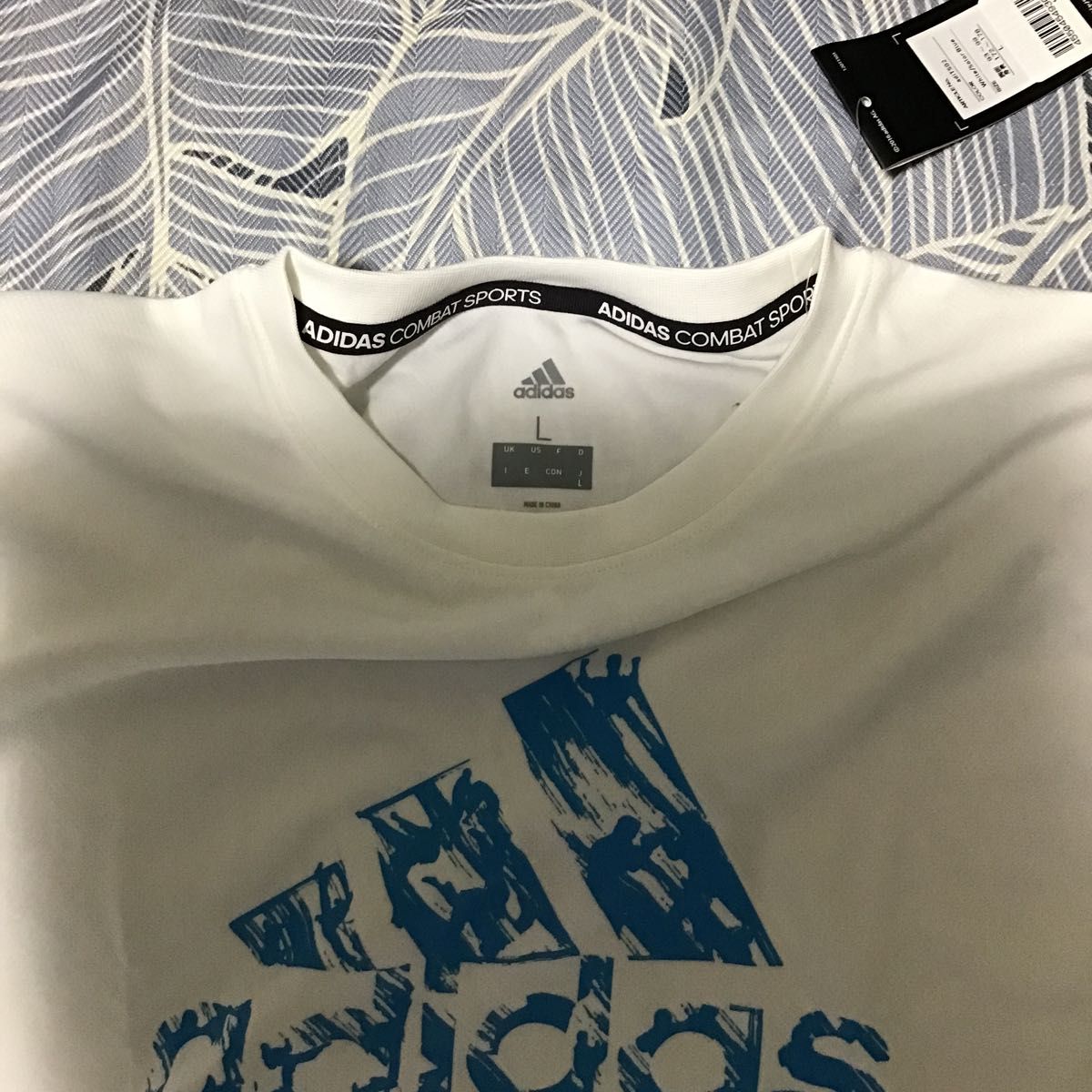 adidas Tシャツ メンズ Lサイズ ホワイト 未使用|Yahoo!フリマ adidas Tシャツ メンズ Lサイズ ホワイト 未使用|Yahoo!フリマ