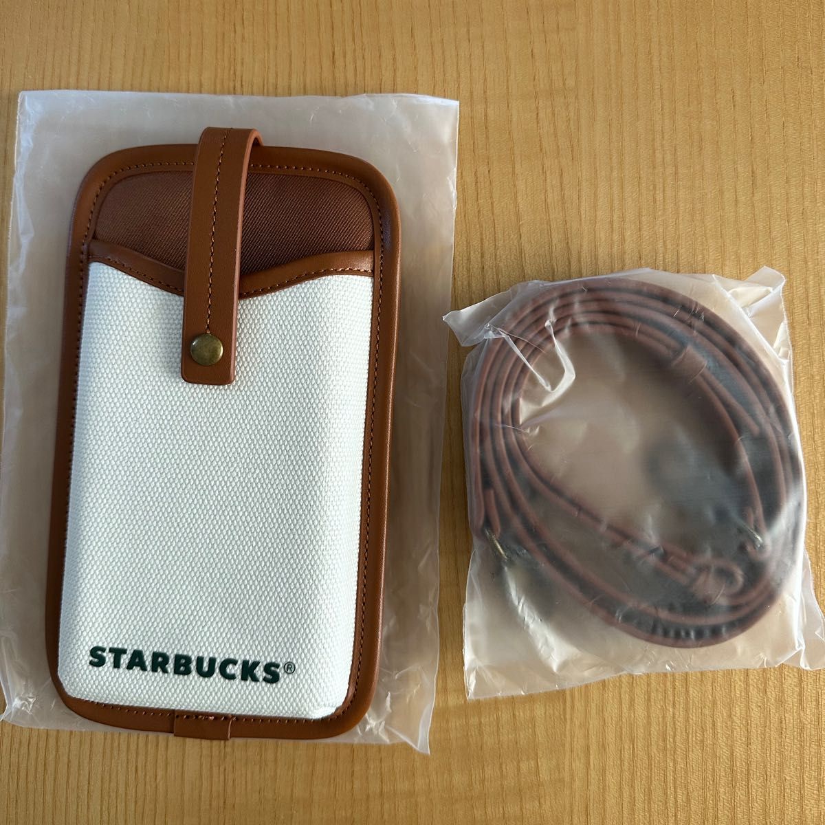 スターバックス スマホショルダー ショルダーパスケース 新品 未 スターバックス スマホショルダー ショルダーパスケース 新品 未