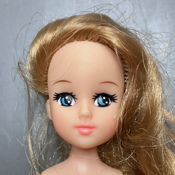1円スタート】当時物 初代いずみちゃん 箱付 洋服 小物 他 1円スタート】当時物 初代いずみちゃん 箱付 洋服 小物 他
