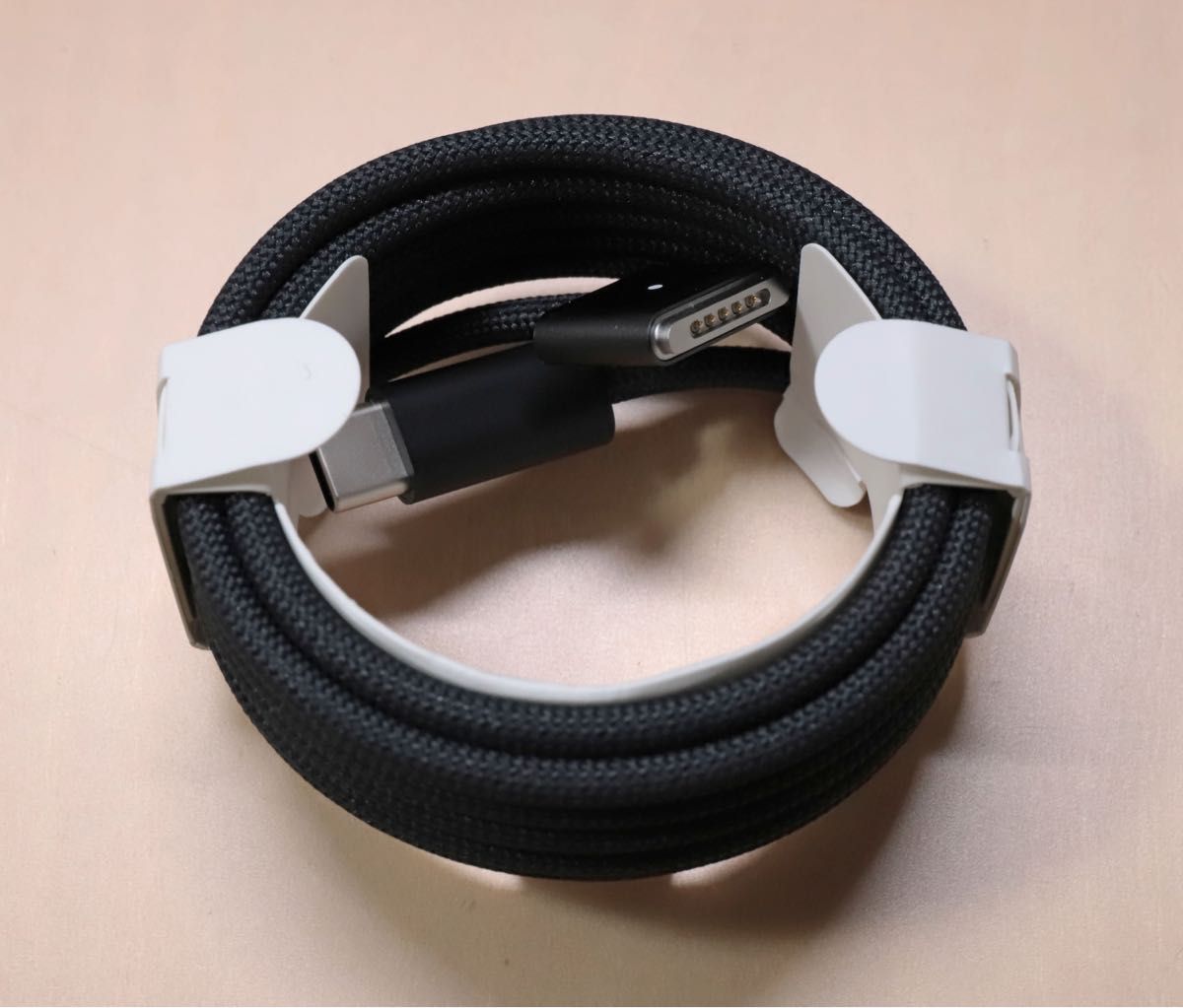 Apple USB-C MagSafe 3 ケーブル 2m スペースブラック MacBook Apple USB-C MagSafe 3 ケーブル 2m スペースブラック MacBook