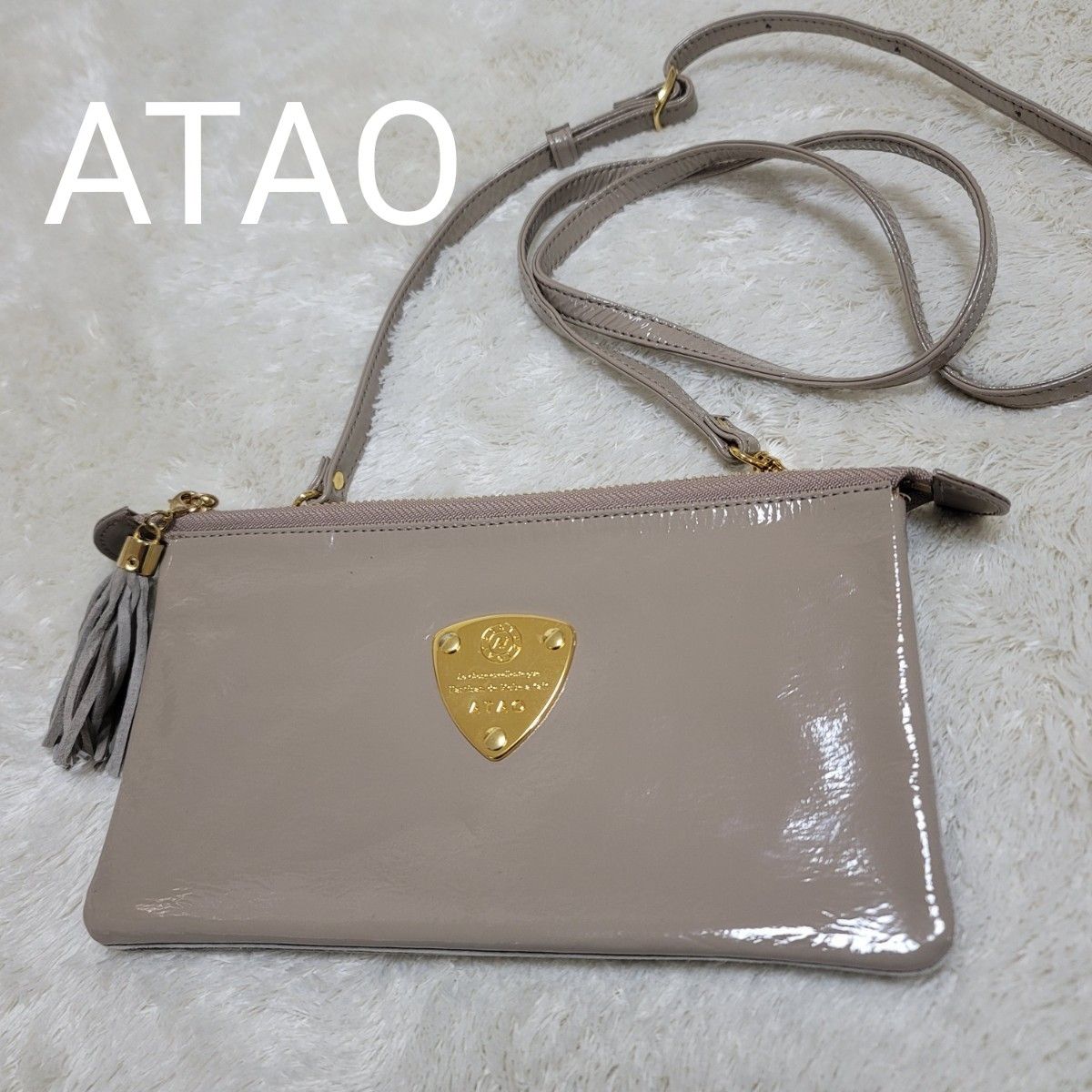 美品】ATAO アタオ ブーブー お財布ショルダー グレージュ 美品】ATAO アタオ ブーブー お財布ショルダー グレージュ