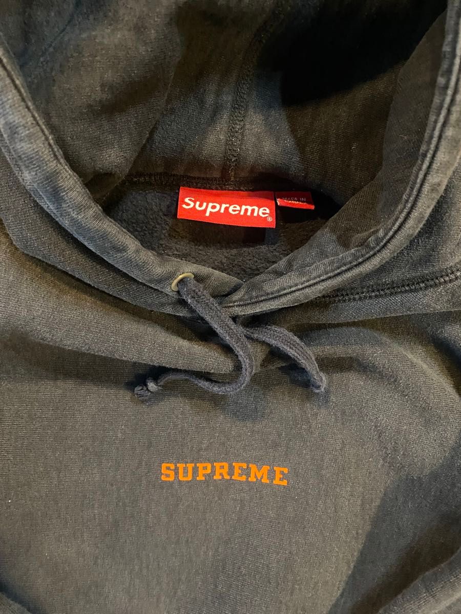 Supreme ブラック フード付きパーカー|Yahoo!フリマ(旧PayPay Supreme ブラック フード付きパーカー|Yahoo!フリマ(旧PayPay