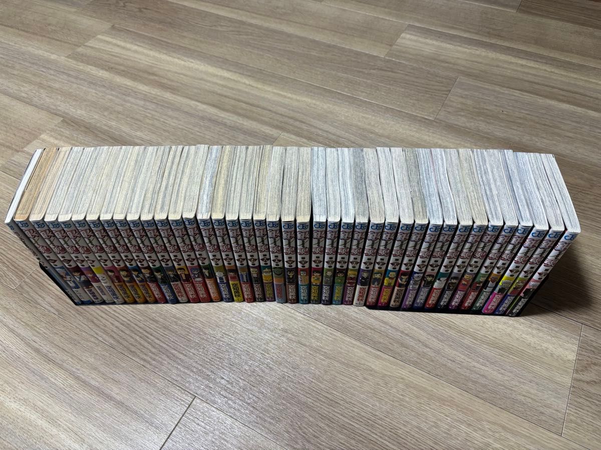 銀魂 全巻初版 全巻ジャンパラ付き 1巻以外帯付き 空知英秋 銀魂 全巻初版 全巻ジャンパラ付き 1巻以外帯付き 空知英秋