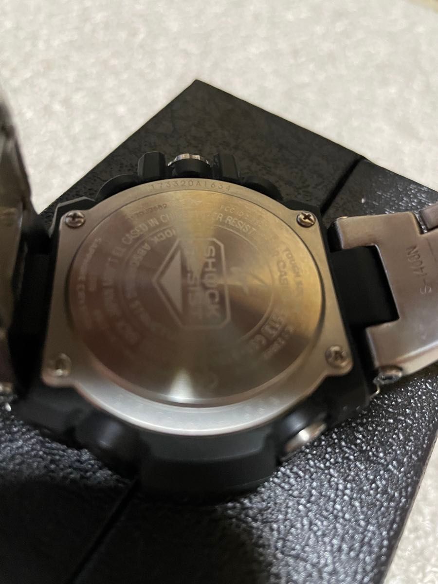 CASIO G-SHOCK G-STEEL GST-B100XA-1AJF 純正メタルバンド仕様 CASIO G-SHOCK G-STEEL GST-B100XA-1AJF 純正メタルバンド仕様