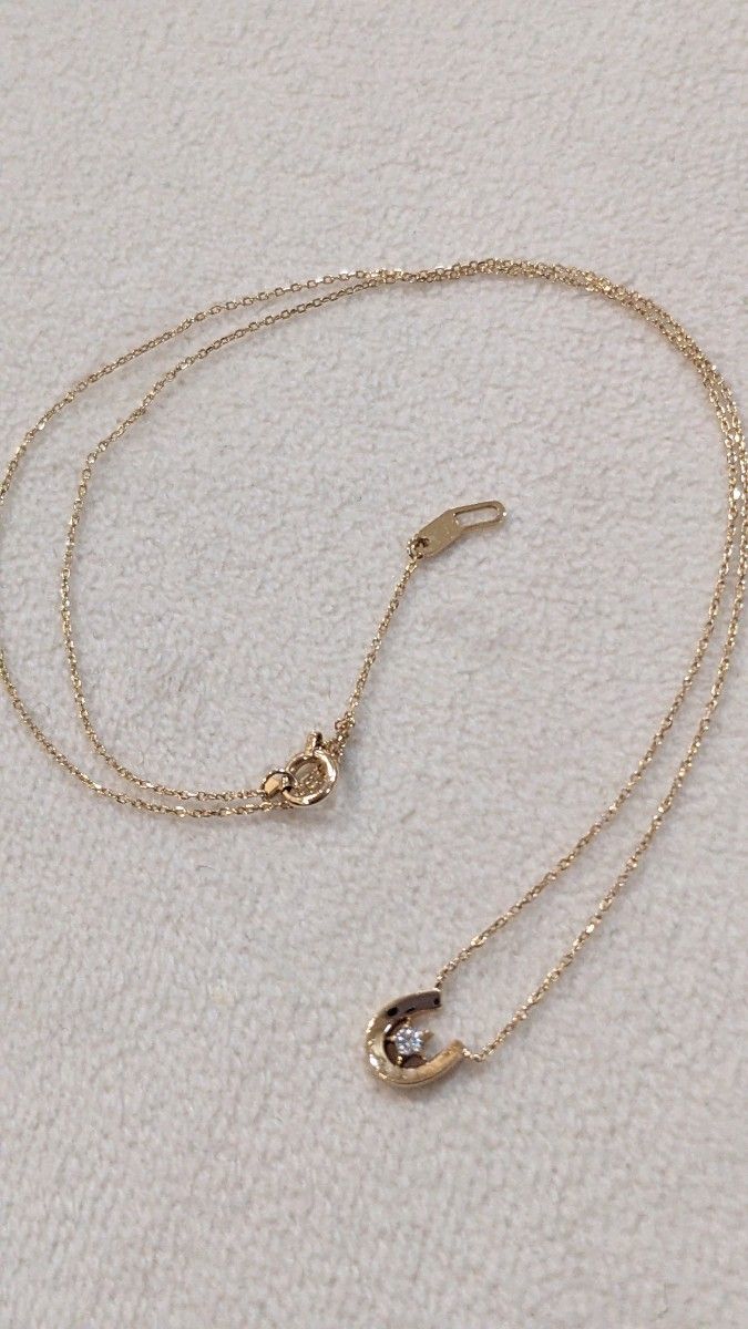 スタージュエリー K10 馬蹄 ネックレス ダイヤモンド 0 02ct スタージュエリー K10 馬蹄 ネックレス ダイヤモンド 0 02ct
