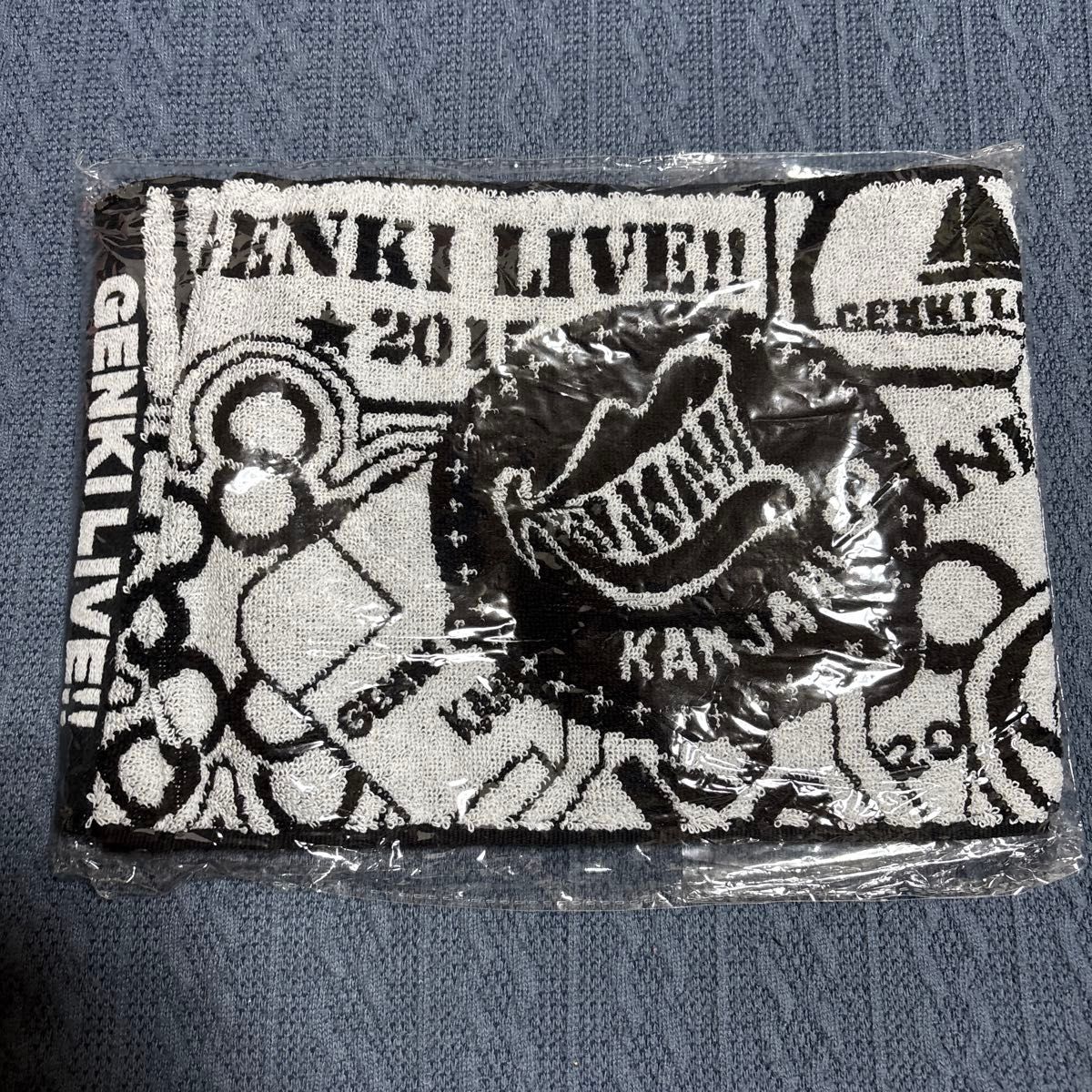 SUPER EIGHT マフラータオル 元気が出るLIVE|Yahoo!フリマ(旧 SUPER EIGHT マフラータオル 元気が出るLIVE|Yahoo!フリマ(旧