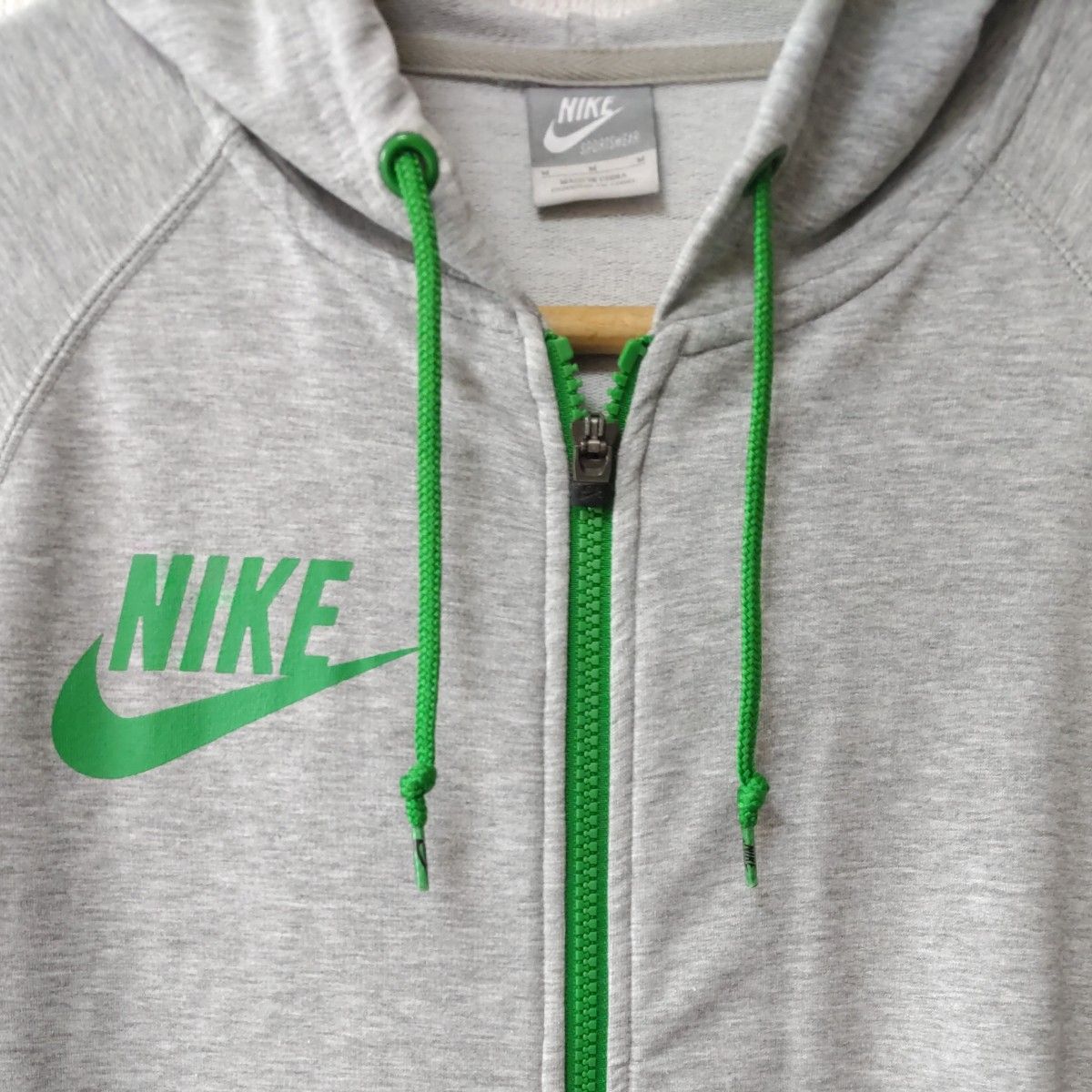 NIKE ナイキ ジップアップパーカー|Yahoo!フリマ(旧PayPayフリマ) NIKE ナイキ ジップアップパーカー|Yahoo!フリマ(旧PayPayフリマ)