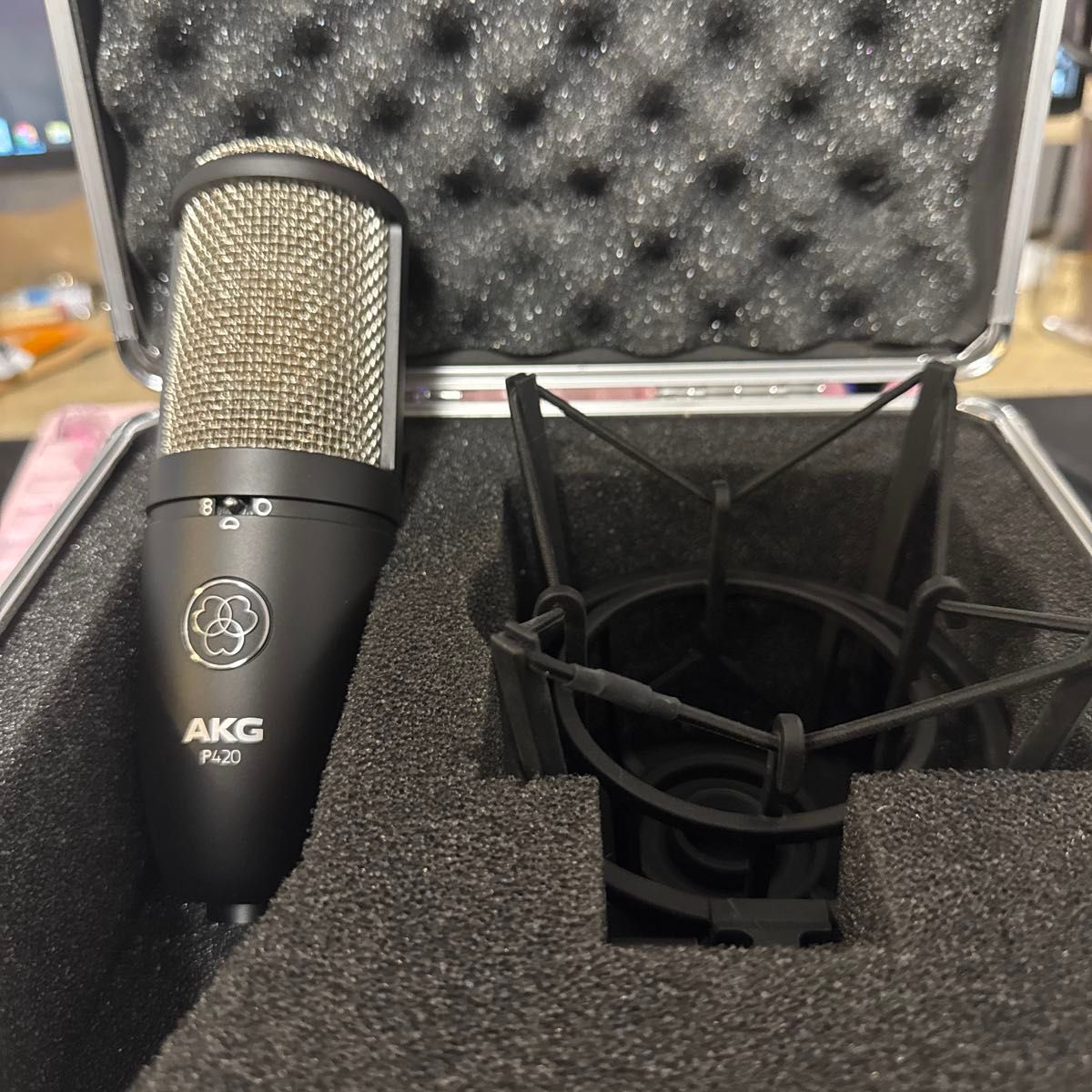 AKG P420 コンデンサーマイク|Yahoo!フリマ(旧PayPayフリマ) AKG P420 コンデンサーマイク|Yahoo!フリマ(旧PayPayフリマ)