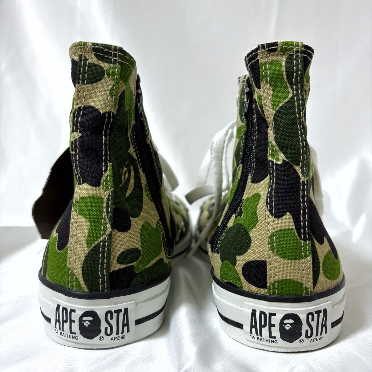未使用保管品 A BATHING APE アベイシングエイプ スニーカー 未使用保管品 A BATHING APE アベイシングエイプ スニーカー