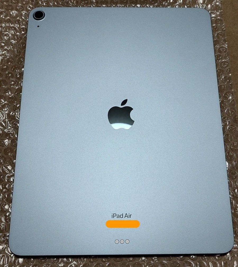 2024 iPad Air (M2) 13インチ Wi-Fi 128GB ブルー ほぼ未使用 極 2024 iPad Air (M2) 13インチ Wi-Fi 128GB ブルー ほぼ未使用 極
